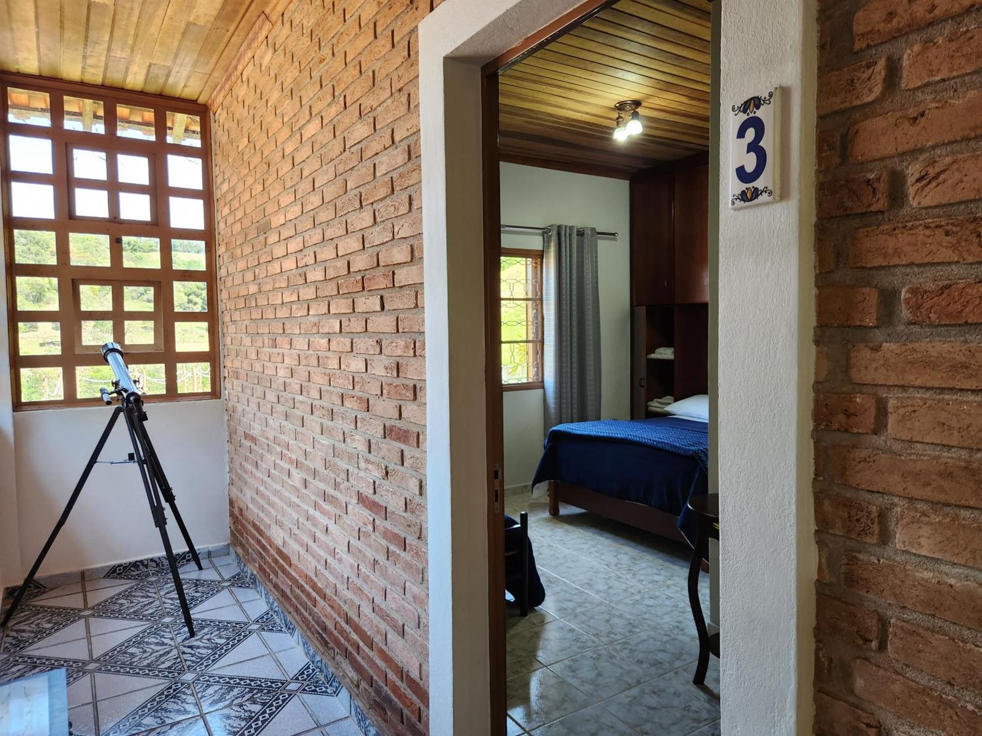 Pousada Pedacinho Do Ceu Suite Izah Кунья Экстерьер фото